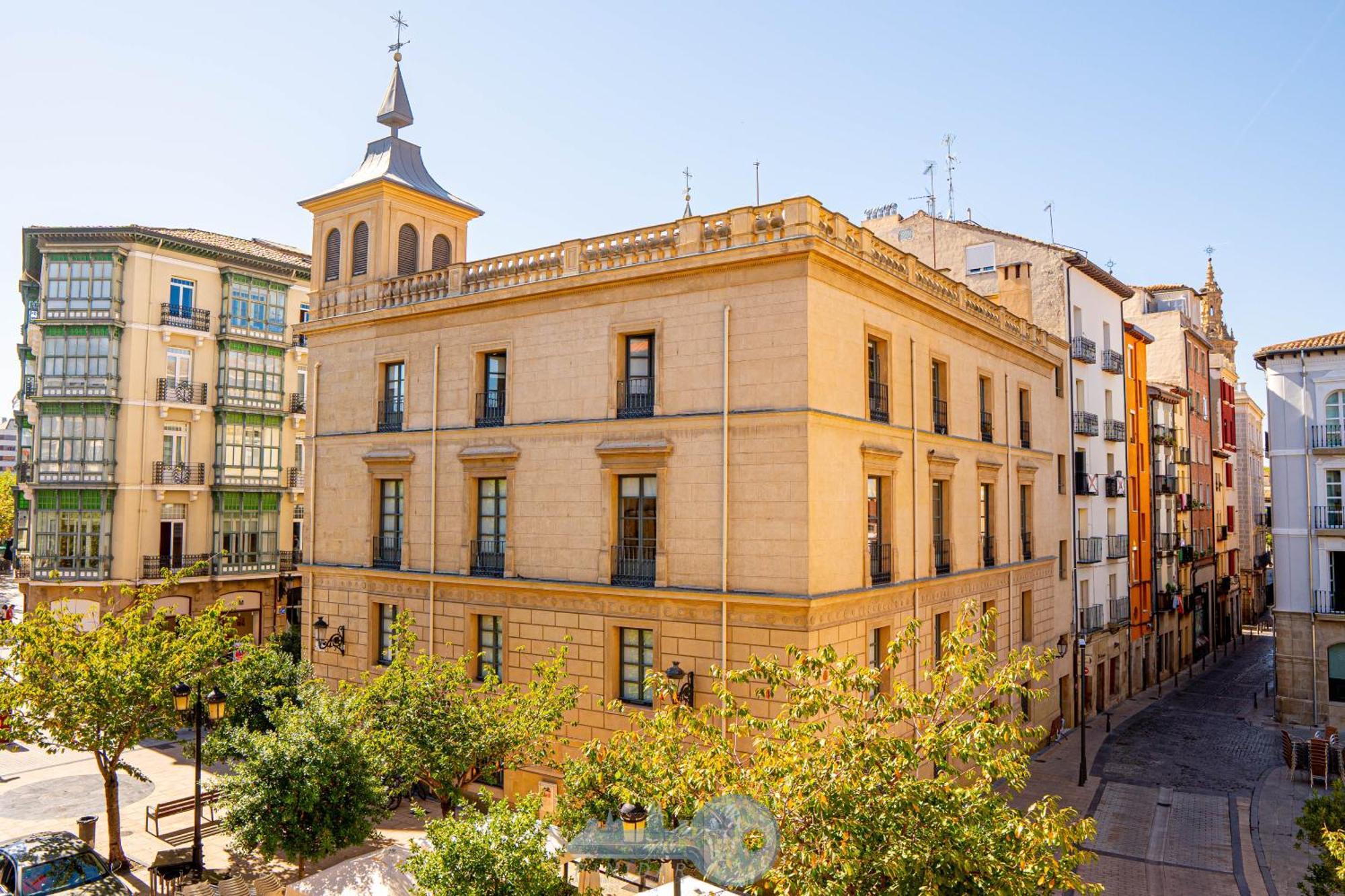 Edificio 1521 *